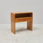 1535 4381 BEDSIDE TABLE